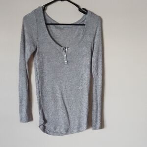 Heather Gray Long Sleeve Top Size L